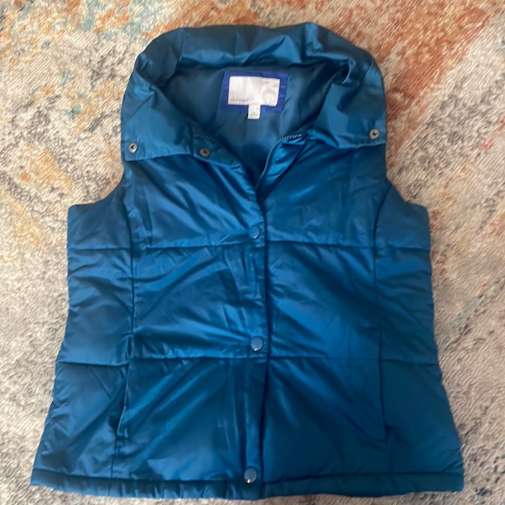 Old navy vest, medium